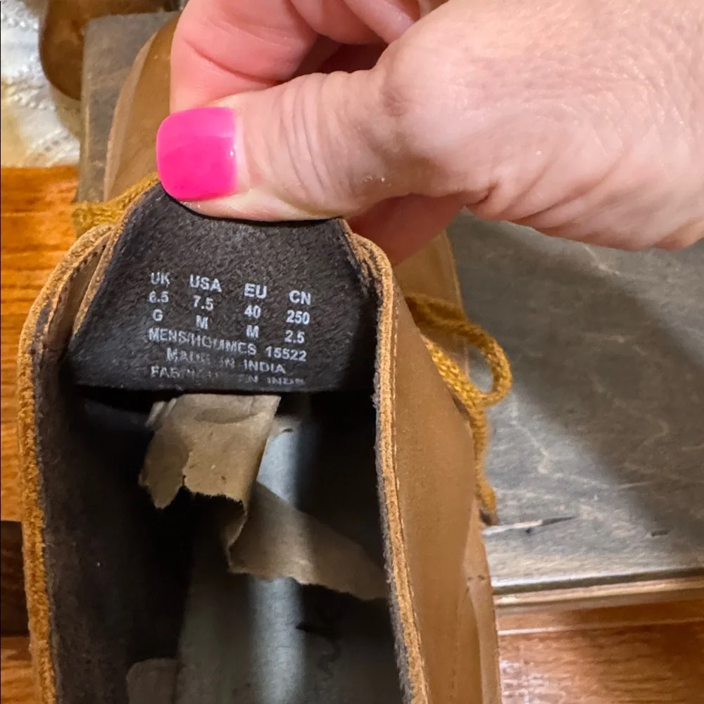 Clarks shoe width